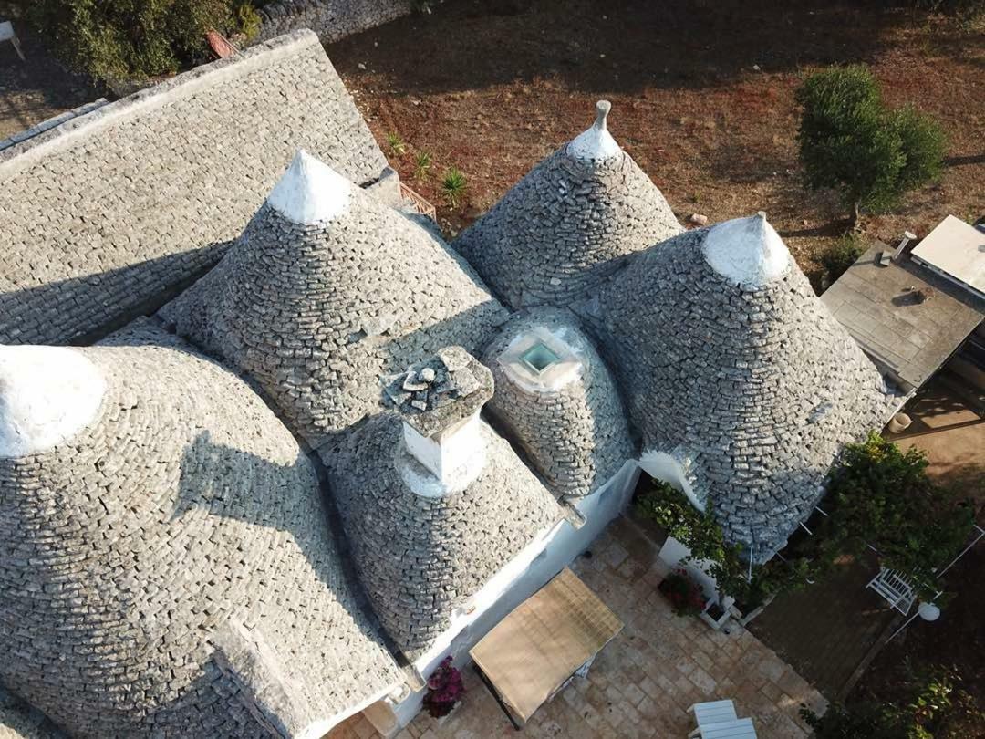 I Trulli Di Nonno Giovanni Alberobello Luaran gambar